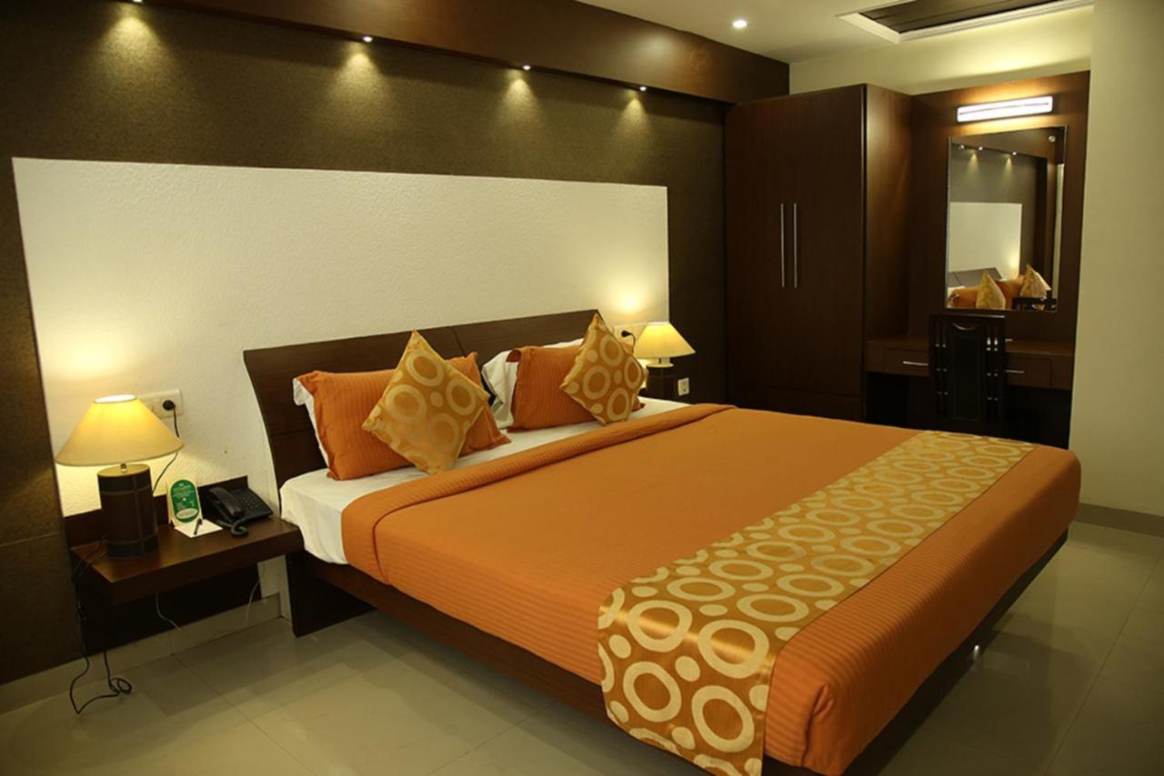 Royal Omars Hotel Kannur Luaran gambar