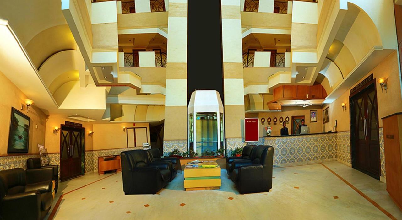 Royal Omars Hotel Kannur Luaran gambar