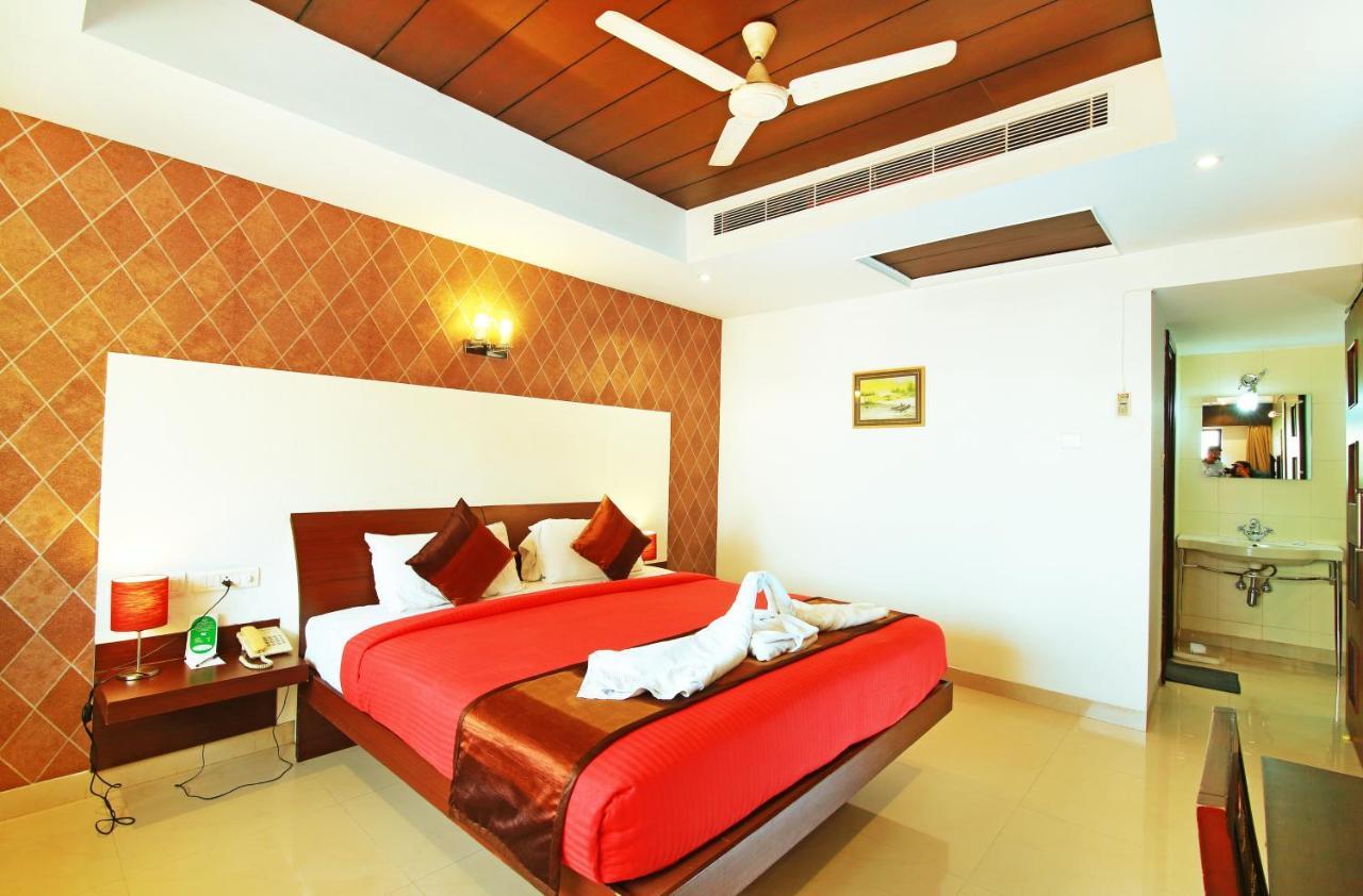 Royal Omars Hotel Kannur Luaran gambar