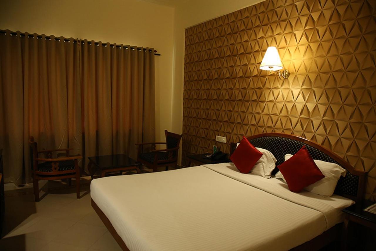 Royal Omars Hotel Kannur Luaran gambar
