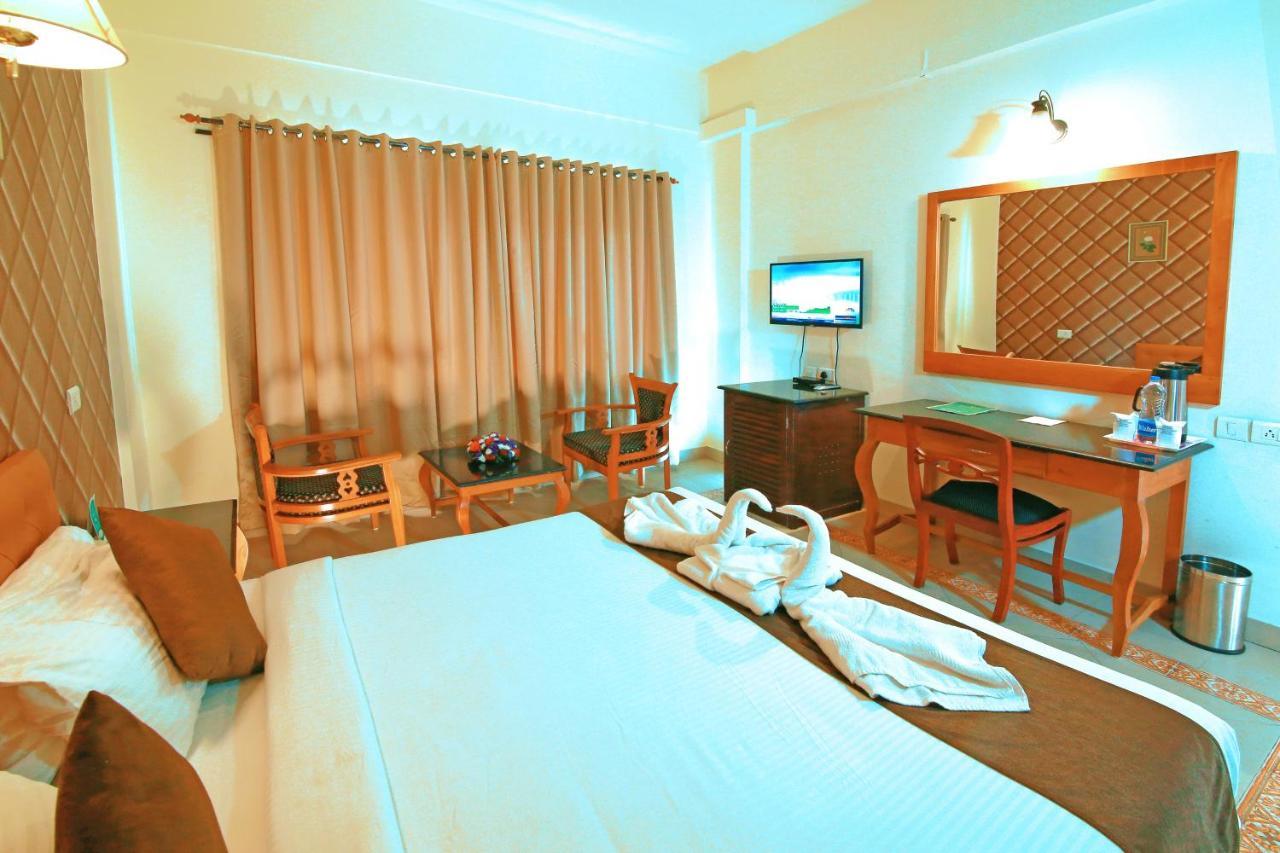 Royal Omars Hotel Kannur Luaran gambar